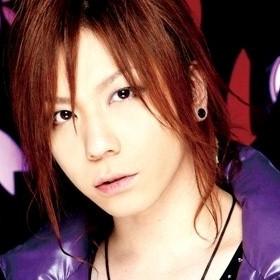 Kagrra、女雅さんのプロフィールページ