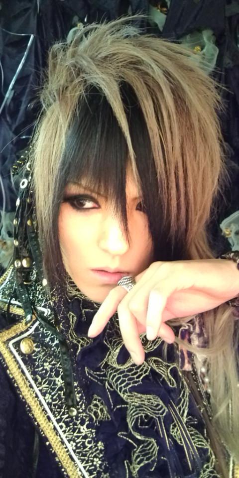 ドラマー★紫苑★