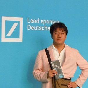 伴田良輔氏の個展「EROGENE」 もっとよくなる