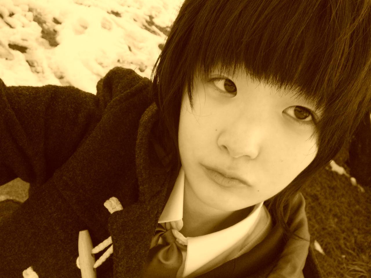 ゆジん