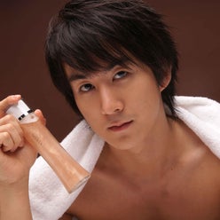アレン キボムさんのプロフィールページ アレン キボムさんのプロフィールページ