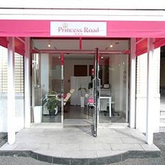 成城学園 １9年のネイルサロン Princessroad成城