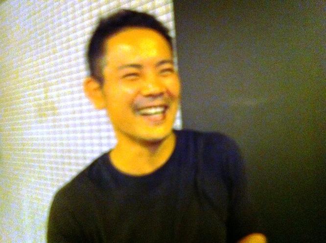 手のひらから熱い想いを伝える男KAZU