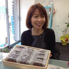 kitty〈紅茶女王・紅茶とお菓子の専門家 川瀬ゆり〉のプロフィール