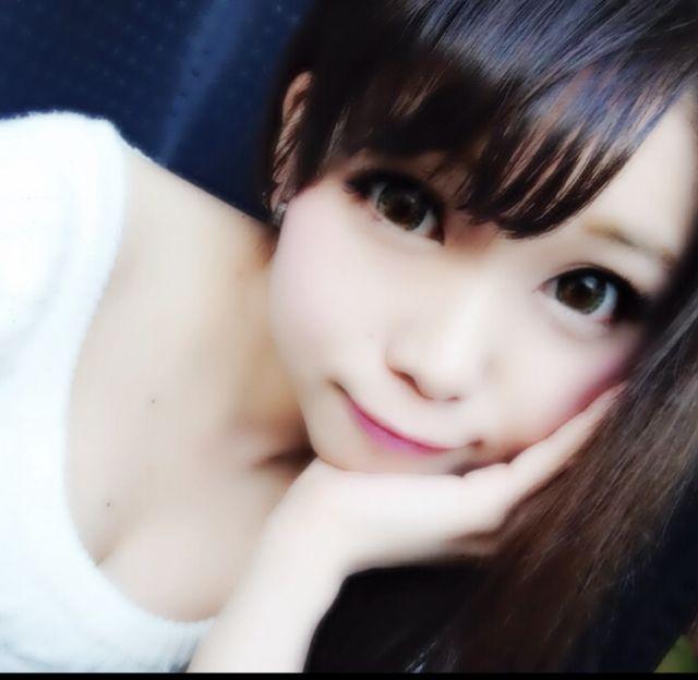 桐谷あむ