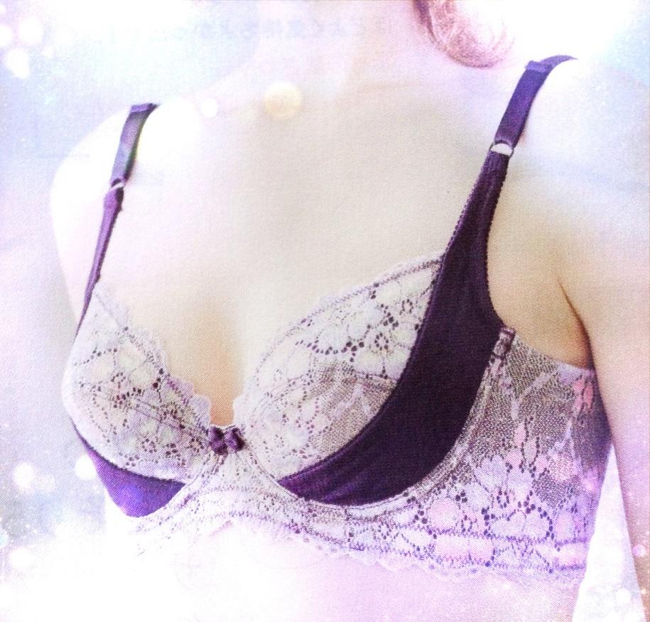Aカップ カップ aカップ バストアップ成功への道 胸が小さいことにもう悩まない 女の子の身体の悩み