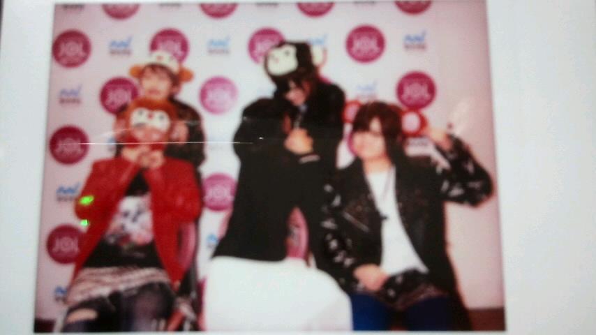 Ayano(´∀｀)／＠Lee