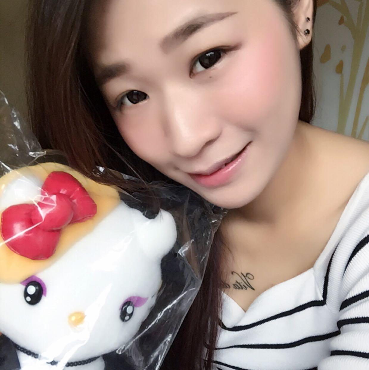 小小君