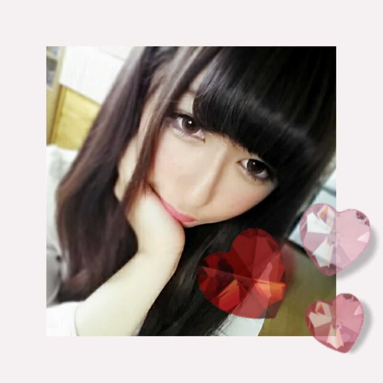 ⌒ ♔ サ ナ ٩(･ｪ･＠)و