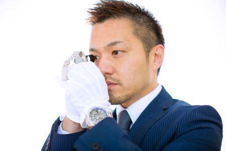 ブランドショップ・ゴールドパートナー!! 店長 吉田。
