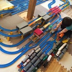パラビーズで子供が喜ぶ電車図案 電車やトーマスをたくさん作っちゃおう ぼく電車大好き プラレールレイアウト紹介