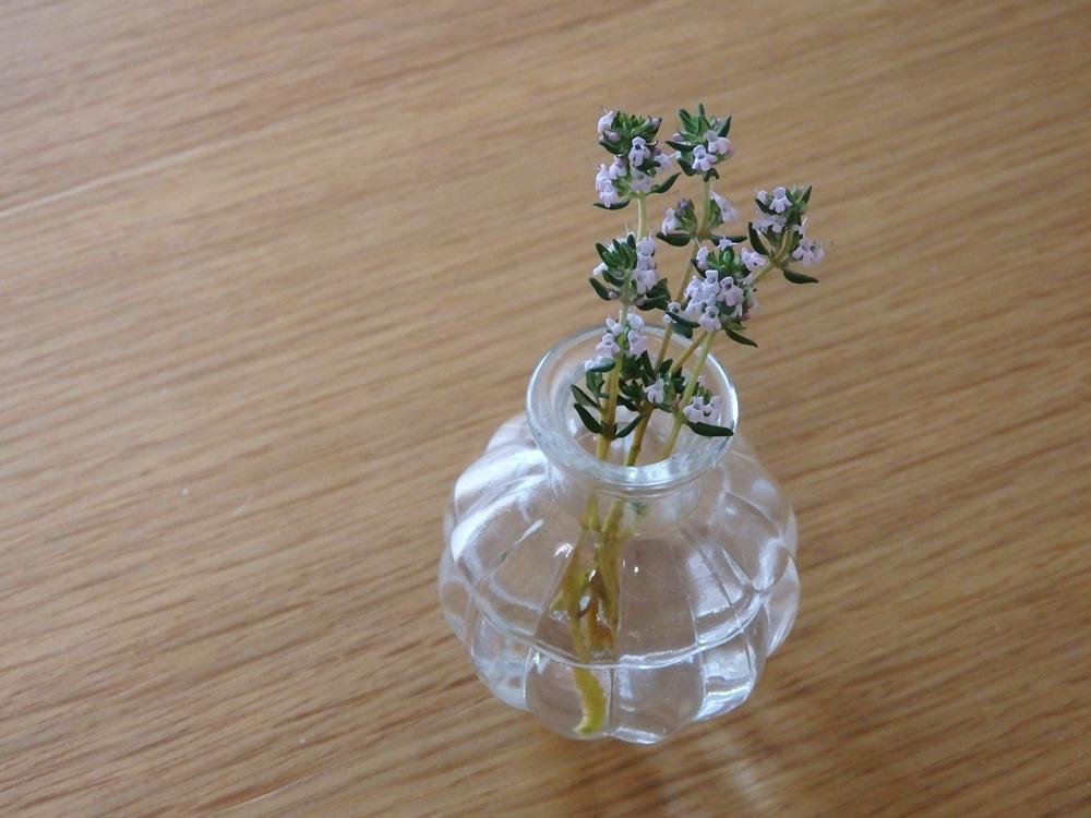 風鈴の良さが台無し | 坪庭カフェ