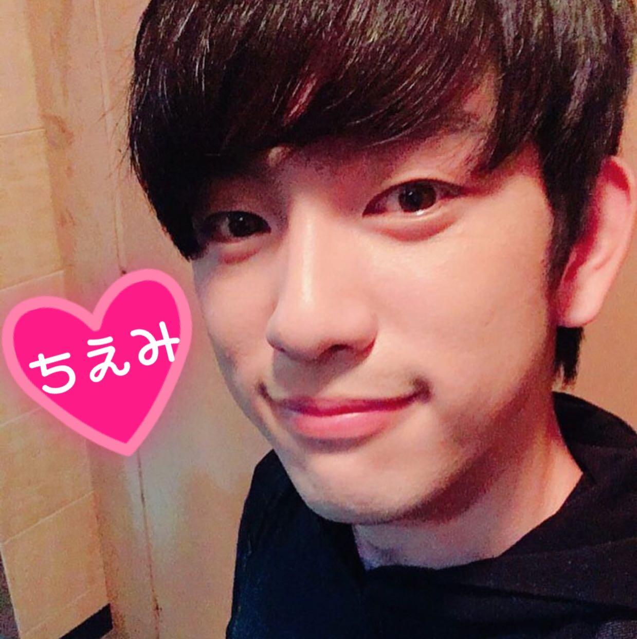 2PMサイン会～イケメンすぎるテギョン～ | GOT7 진영 じにょん♡ごく