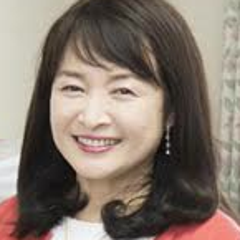 佐藤亮子のプロフィール