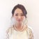 香水をスタイリングするパルファンスタイリストRINA