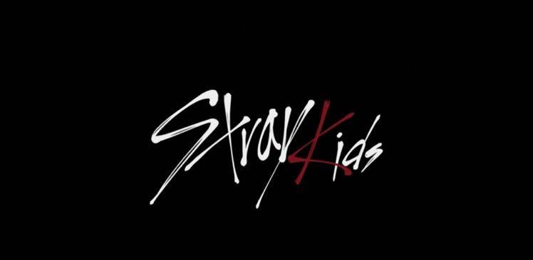 Straykids サイン straykids ファンクラブ限定 サインシール バッチ - メルカリ