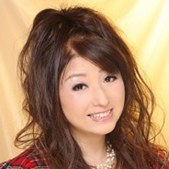 タロット＆西洋占星術で「あの人」の心を見抜く★心斎橋ピュアローズ★うぶ花のプロフィール