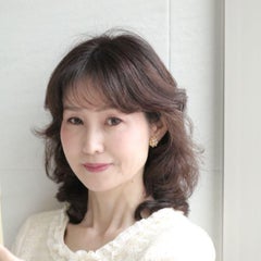 メイクのおけいこサロンFelice    Tomokoのプロフィール