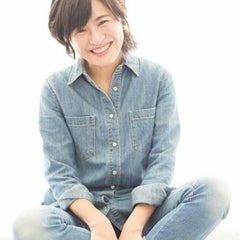 個性を伸ばすママアーティスト 牛島郁子のプロフィール