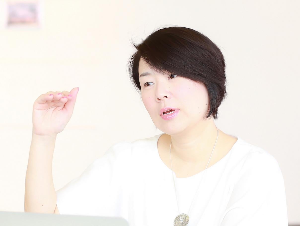 英語コーチ Hattie ハティ