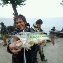 魚のリリース 感度びんびん釣果隊 おこめ