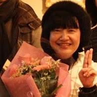 絵本とピアノで人を笑顔にするアーティスト