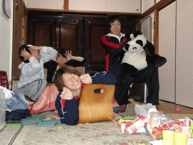 シンヤ