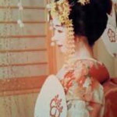 千鶴のプロフィール