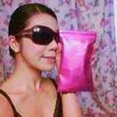 Noela Bernadetteのプロフィール