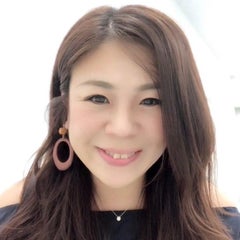セーに悩む経営者・起業家の集客0から2ヶ月で7桁売上げた競合に格差をつけるSNS集客専門家セールスアカデミーたかみず保江のプロフィール