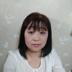 辻めぐみ Megumi Tsujiさんのプロフィールページ