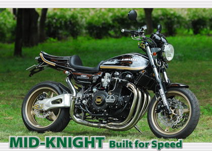 Z900RSスリップオンマフラー | MID-KNIGHT