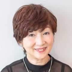 色と香りの彩り香師　藤田たかえのプロフィール