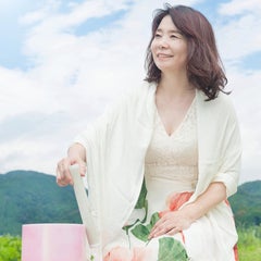 静岡クリスタルボウル演奏家erinaのプロフィール