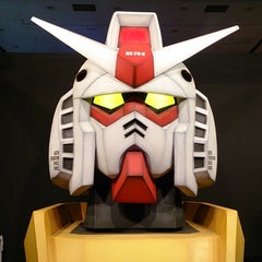 megaのプロフィール
