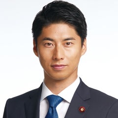 中曽根康隆のプロフィール
