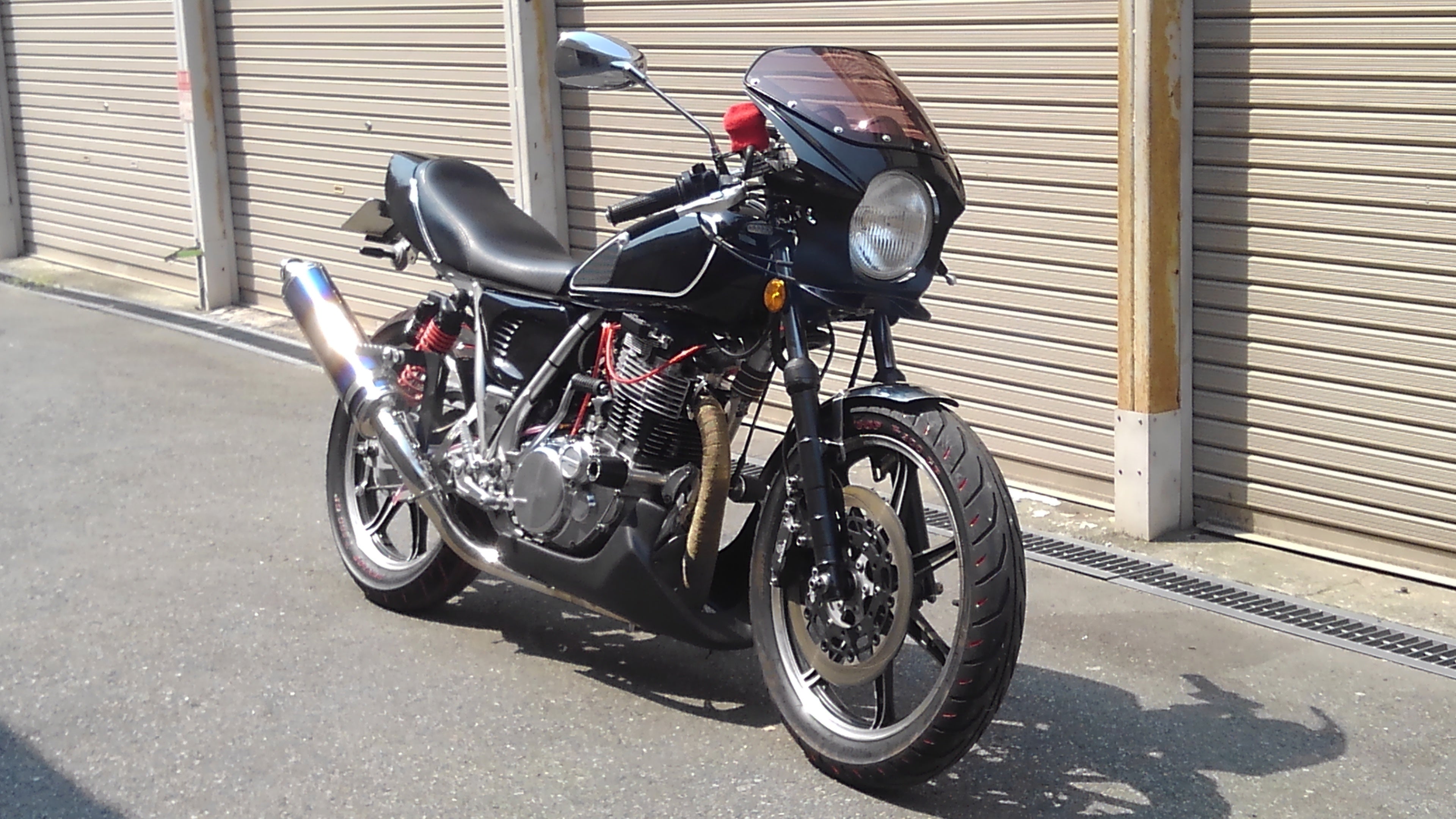 失踪期間中の作業その1 左タンデムステップステー | SR400乗りのブログ