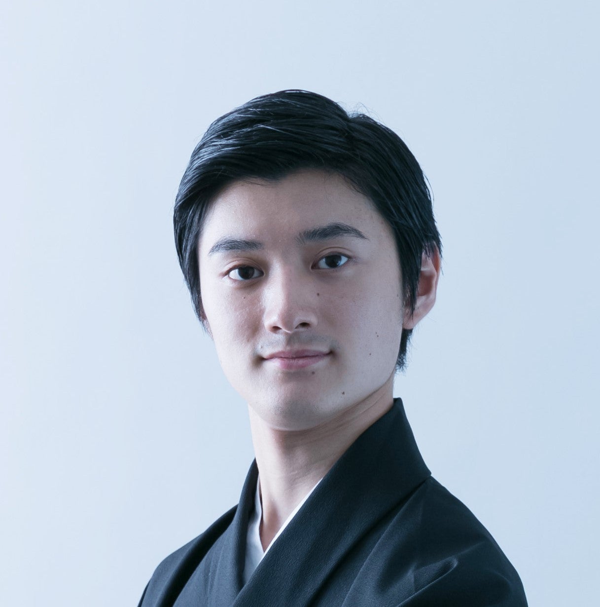 若柳吉龍波さんのプロフィールページ 若柳吉龍波さんのプロフィールページ