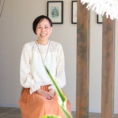 ノンデュアリティメッセンジャー長尾恵利子のプロフィール