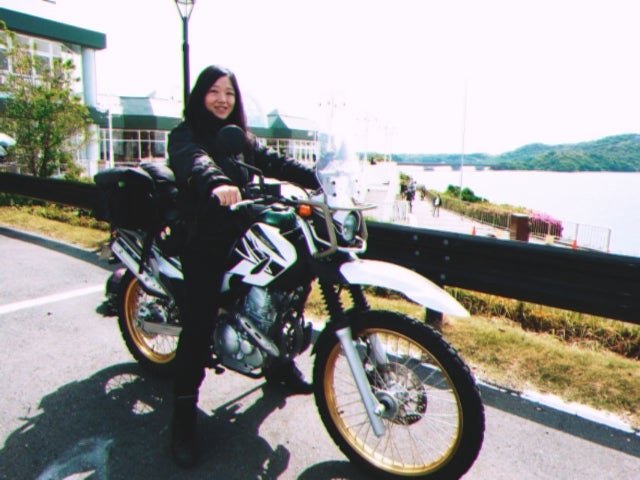 バイク女子の素朴な疑問 エンジン切る前のブンッ ワークマン女子のバイク日記