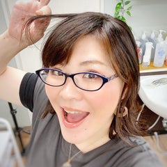 はせがわひろこ～ウィッグデザイナー・薬剤性脱毛サポート美容師のプロフィール