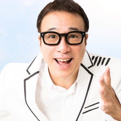 山崎拓巳のプロフィール
