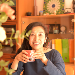 ６１歳のサスティナ美容家     40代50代から益々美しく！丁寧に暮らしながら、癒し、健康、美を追求する  よさの陽子のプロフィール