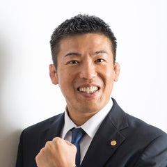 デミー＠体育会系バリバリの元格闘家で元ギャンブル依存症で中年太りなアラフィフ行政書士。現在ピアノでGet Wildに挑戦中のプロフィール