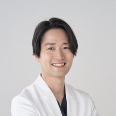 いなとみ🌾根本的なクマ治療・控えめな形成外科専門医のプロフィール