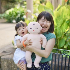 子育て中の不安が楽しいに変わる！子連れで働くベビーマッサージ講師　柴田あさこのプロフィール