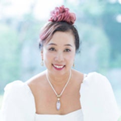 スピリアルライフ提唱者・穴口恵子のプロフィール