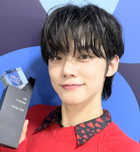 0X1=LOVESONG♡Official Teaser 2☆ヨンジュンのセルカ♡ | TXT