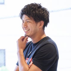 女性専用パーソナルジムBLOOM代表 本屋敷裕太のプロフィール