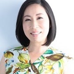 【埼玉/所沢】パーソナルカラー・顔タイプ診断®︎・骨格診断・メイクであなたを輝かせます！　魚住ゆうのプロフィール